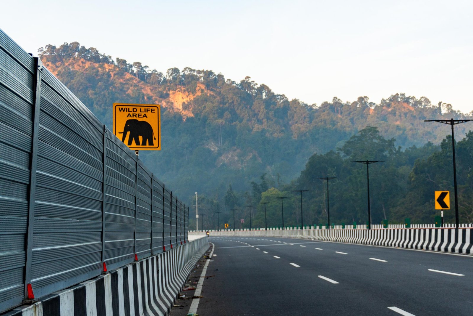 Dehradun Mussoorie Bypass: देहरादून का ट्रैफिक जाम खत्म होने वाला है? 700 करोड़ का ‘सीक्रेट बाईपास’ बदलेगा पूरा खेल!
